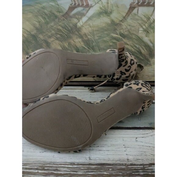 Heels Kelly & Katie size 8 Women's Cheetah Print - Picture 4 of 4